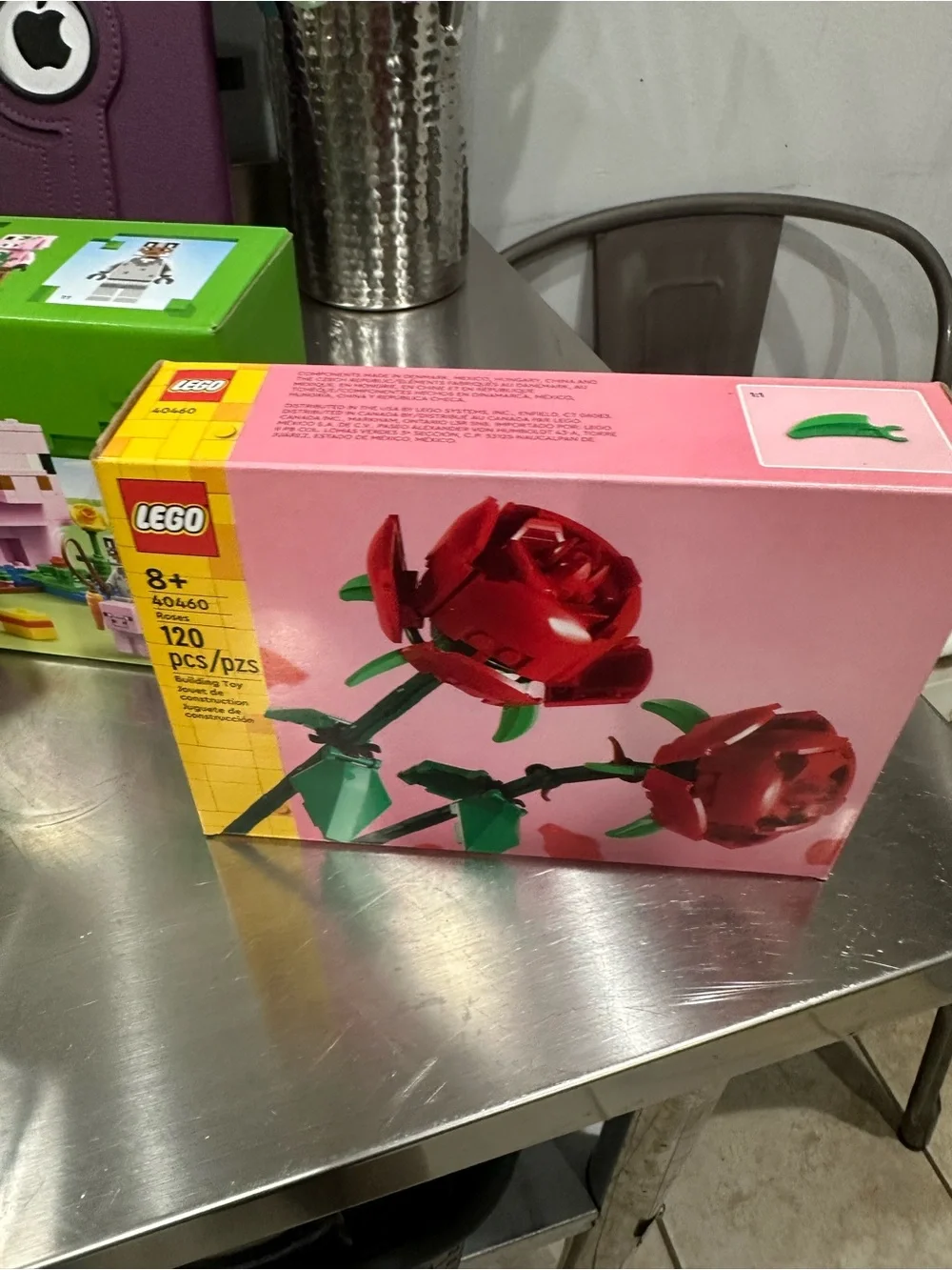 CLOSET CLOSING NIB Floral Box Collection Legos w/ 2 additional sets 6 TOTAL